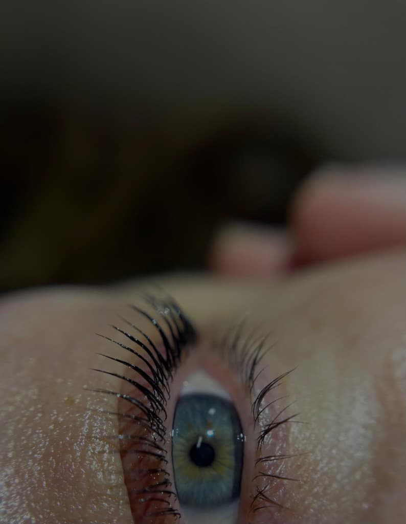 Makro kadar oka — prirodno podignute trepavice